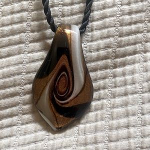 Glass tear drop necklace, black, gold